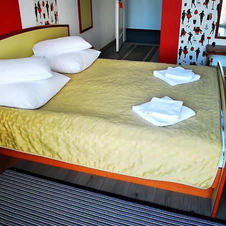 Vila Meteor Bed & Breakfast Cluj-Napoca Room photo