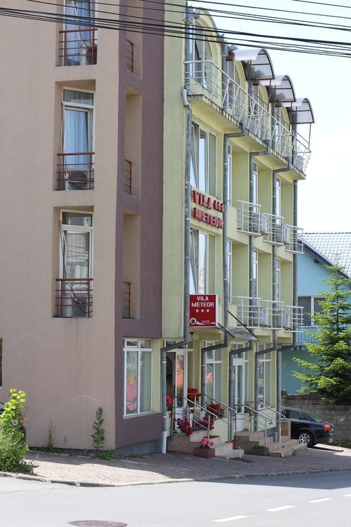 Vila Meteor Bed & Breakfast Cluj-Napoca Exterior photo